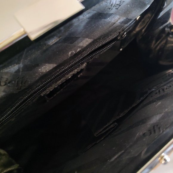 Beijo ruby purse, clutch w/ extra shoulder strap, 10 3/4 by 6 ", lovely! - Picture 16 of 16